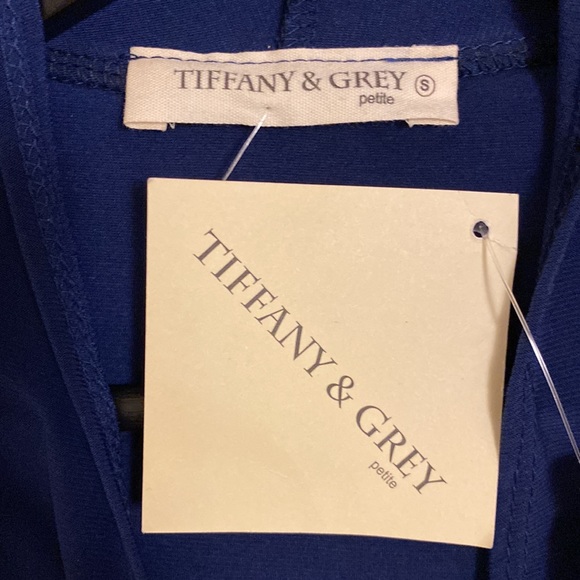 Tiffany&Grey blue and white print floral dress , S and it fits M - Picture 7 of 8